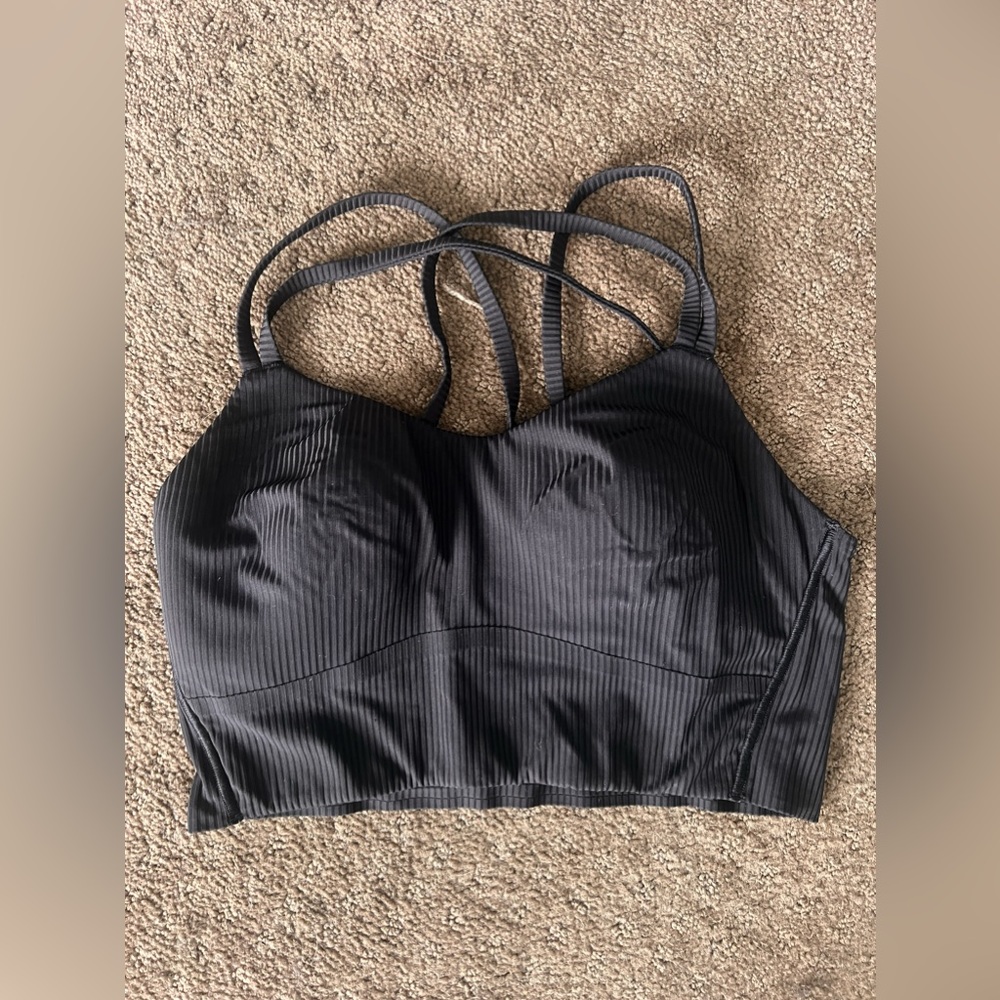 Lululemon black ribbed sports bra